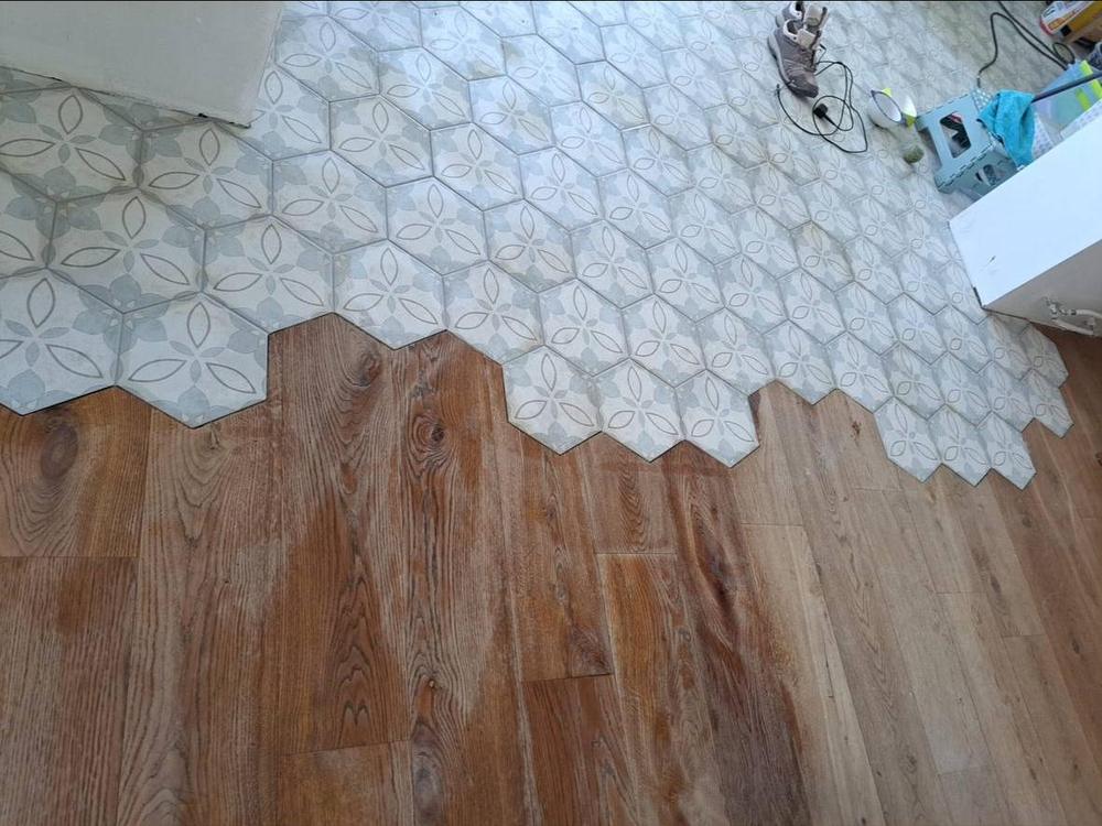 Pose du parquet, vue cuisine