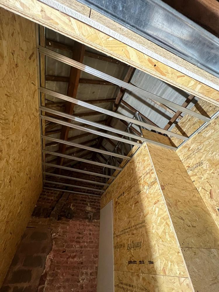 Sous-toiture en OSB avec isolation entre chevrons
